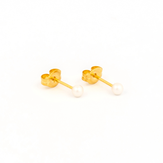 Picture of Studex® Sensitive™ 24ct Gold Plated 4mm White Pearl: S674STX