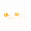 صورة Studex® Sensitive™ 24ct Gold Plated 6mm White Pearl: S676STX